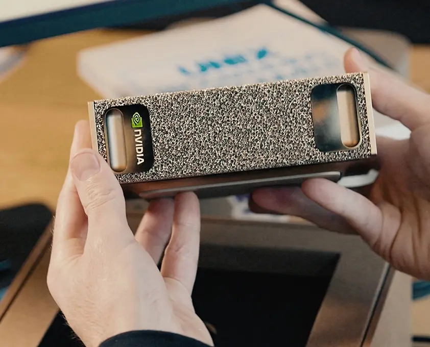 زيادة سعر DGX Spark المدعوم بمعالج Nvidia GB10 إلى 700 دولار