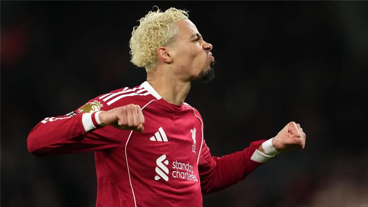 إيكتيكي يسجل هدف ليفربول الأول أمام وست هام