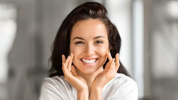 زهرة الخليج - طقوس يابانية لغسل الشعر تعزز الكثافة.. وتدعم النمو الطبيعي