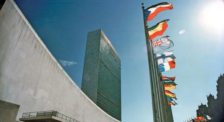 الأمم المتحدة تدين التصعيد في الشرق الأوسط، وتدعو لوقف فوري للأعمال العدائية