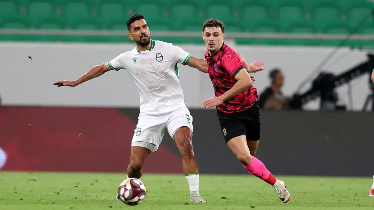 تأجيل مباريات كرة القدم في قطر والكويت بسبب الظروف الراهنة