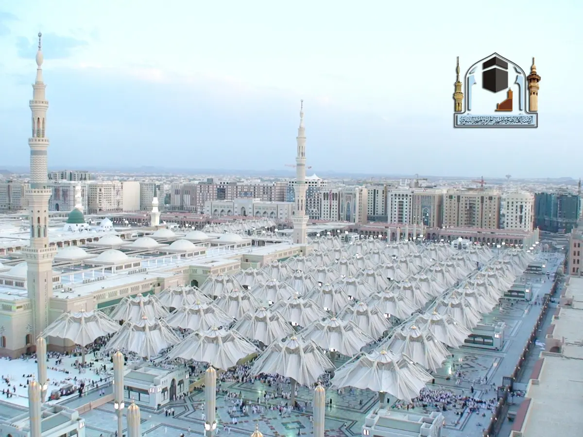 مظلات المسجد النبوي.. عبقرية الهندسة الإسلامية تظلل 228 ألف مصلٍ