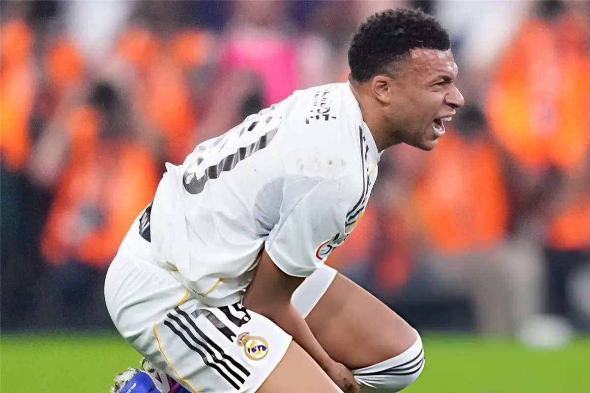 تقارير: ريال مدريد يخشى تكرار مصير كاكا مع كيليان مبابي