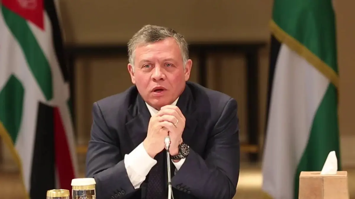 الملك وسلطان عمان يبحثان هاتفيا سبل خفض التصعيد في المنطقة