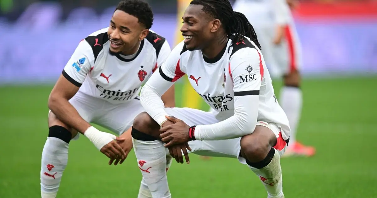 ميلان ينتزع فوزاً مثيراً على كريمونيزي في الدوري الإيطالي