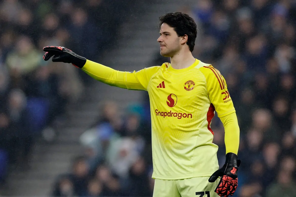 Senne Lammens reveals the advice that has made him Man United’s goalkeeping answer