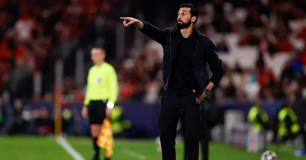 "يتحلى بسرعة فائقة".. مدرب ريال مدريد يتغنى بالموهوب المغربي