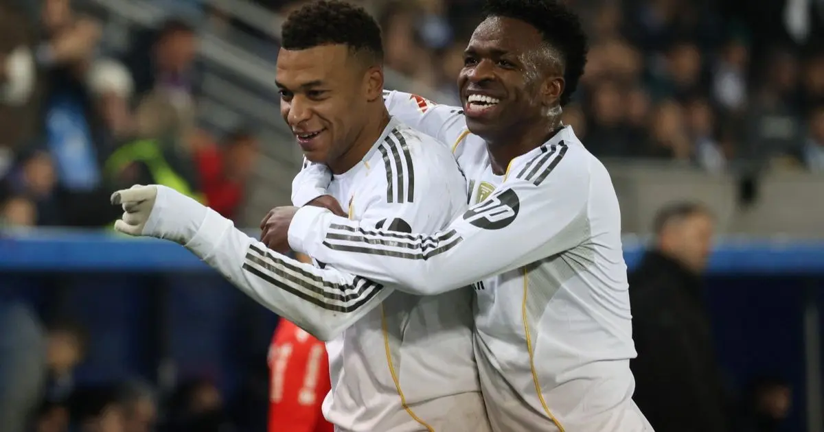 أربيلوا يكشف "سر تألق" فينيسيوس ويصدم مشجعي "المصاب" مبابي