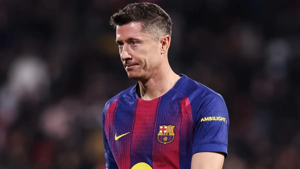 برشلونة يعلن إصابة ليفاندوفسكي وموقفه من مباراة أتلتيكو مدريد