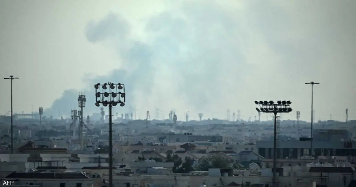 انفجارات قوية في الدوحة والمنامة