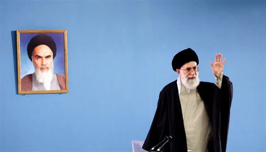 بعد مقتل خامنئي.. مجلس ثلاثي يتولى قيادة إيران - موقع 24