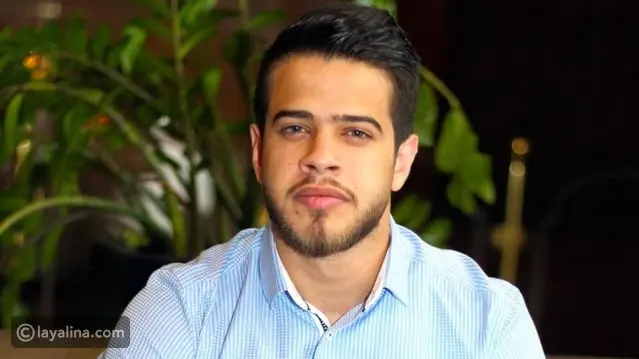 أدهم نابلسي يحظى باستقبال حاشد داخل مسجد في لبنان