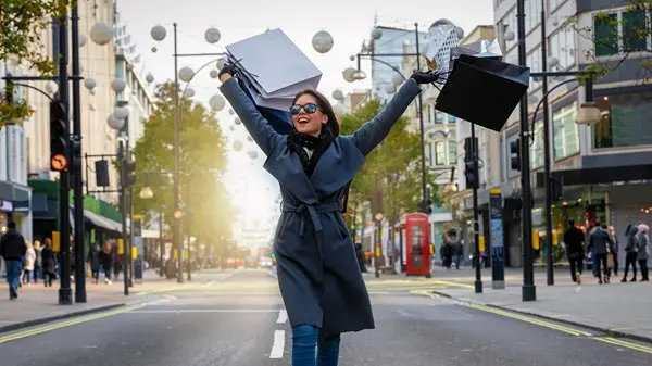 زهرة الخليج - هل تنجح المملكة المتحدة في استعادة سياح الرفاهية؟