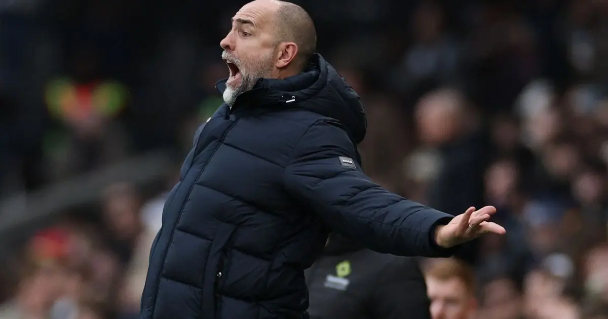 "خيمينيز غشّاش".. مدرب توتنهام يثور غضباً بعد الخسارة أمام فولهام