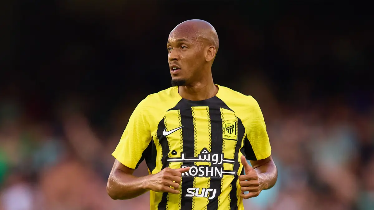 فابينيو: أحاول الوصول لمكانة أساطير الاتحاد