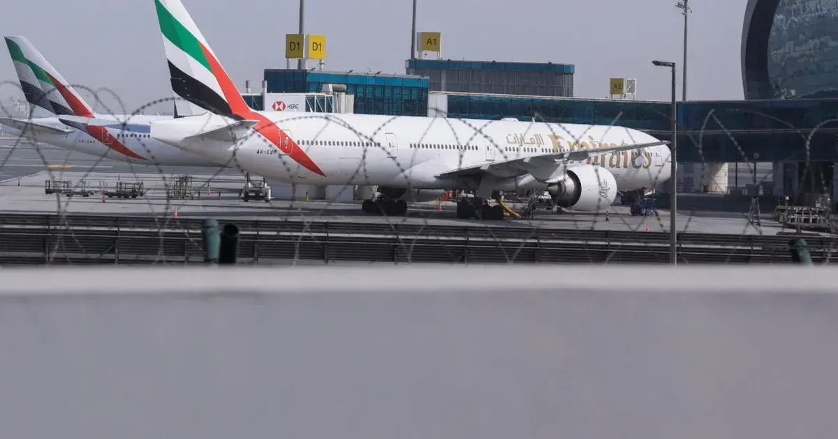 الإمارات تعلن تشغيل رحلات جوية استثنائية لنقل المسافرين العالقين