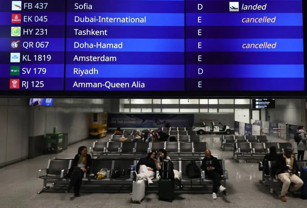 ألمانيا تستعد لإجلاء الأطفال والمرضى من مواطنيها العالقين في الشرق الأوسط