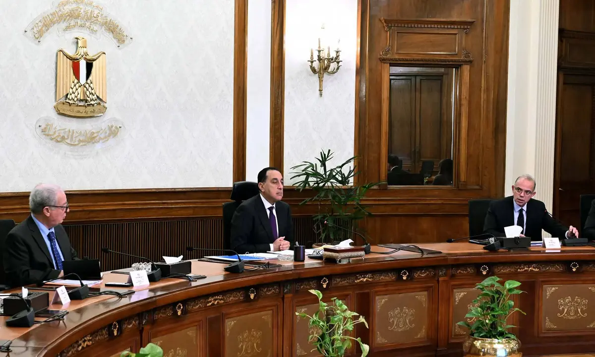 رئيس الوزراء: نولي اهتماماً بالغاً لتمهيد الطريق أمام القطاع الخاص