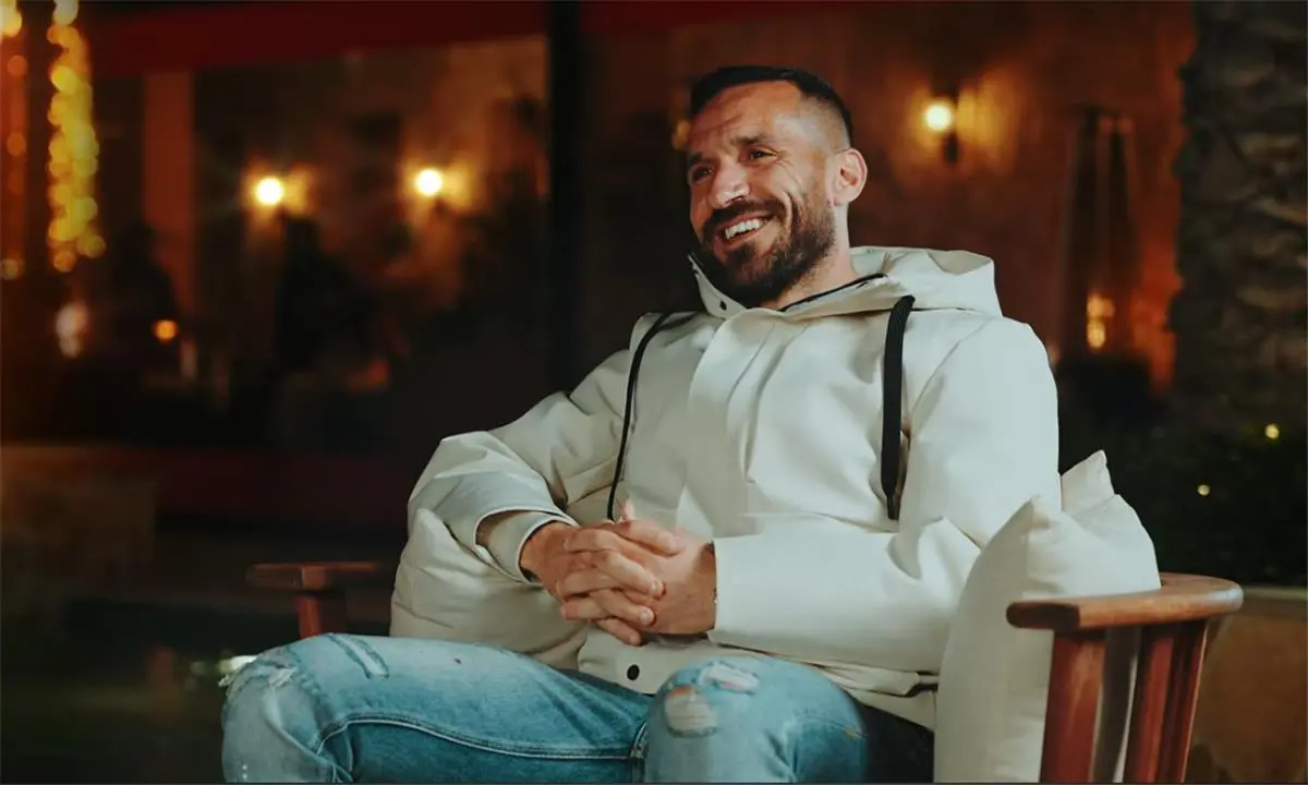 علي معلول: الشهرة في مصر مختلفة عن تونس.. والأهلي ناد أوروبي يقع في إفريقيا