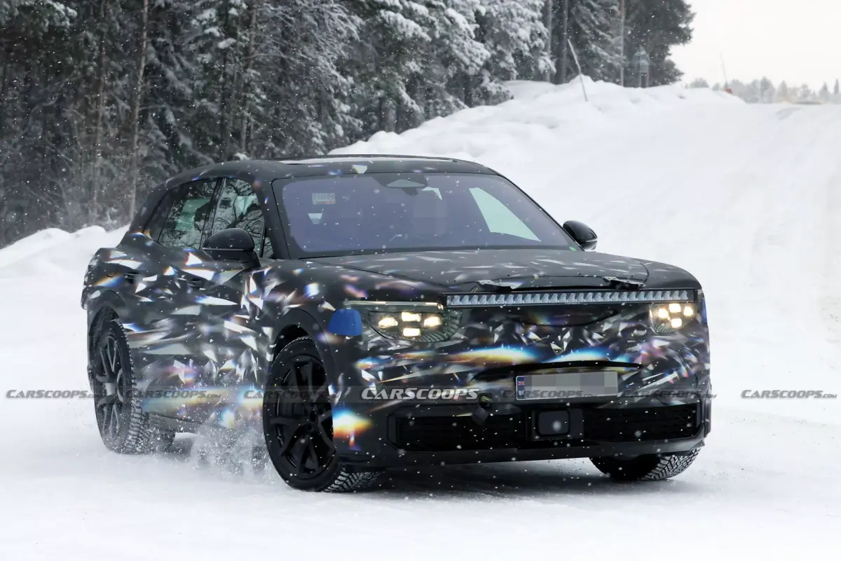 بنتلي تختبر ثاني SUV لها بقوة تتجاوز 1000 حصان