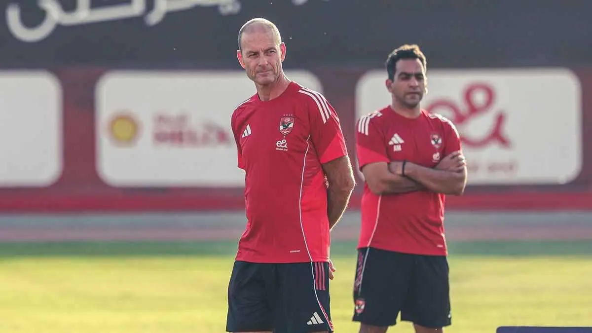 شرط جزائي ضخم.. موقف مستحقات توروب المالية حال الرحيل عن الأهلي