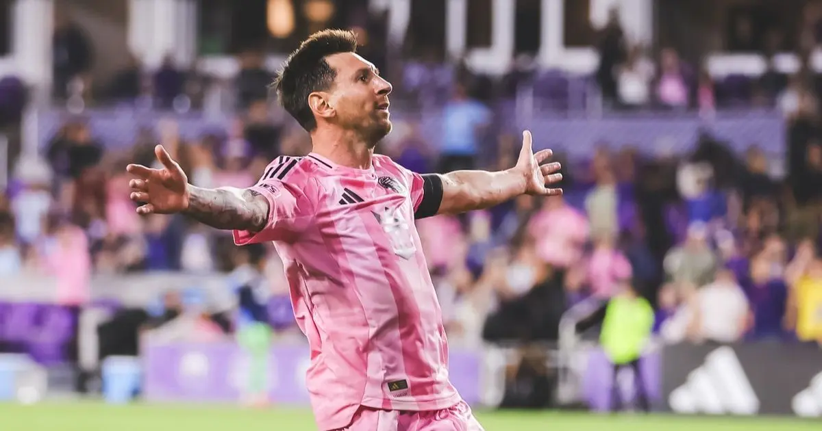 الهدف 900 مسألة وقت.. ليونيل ميسي يعادل بيليه ويقترب من رقم تاريخي