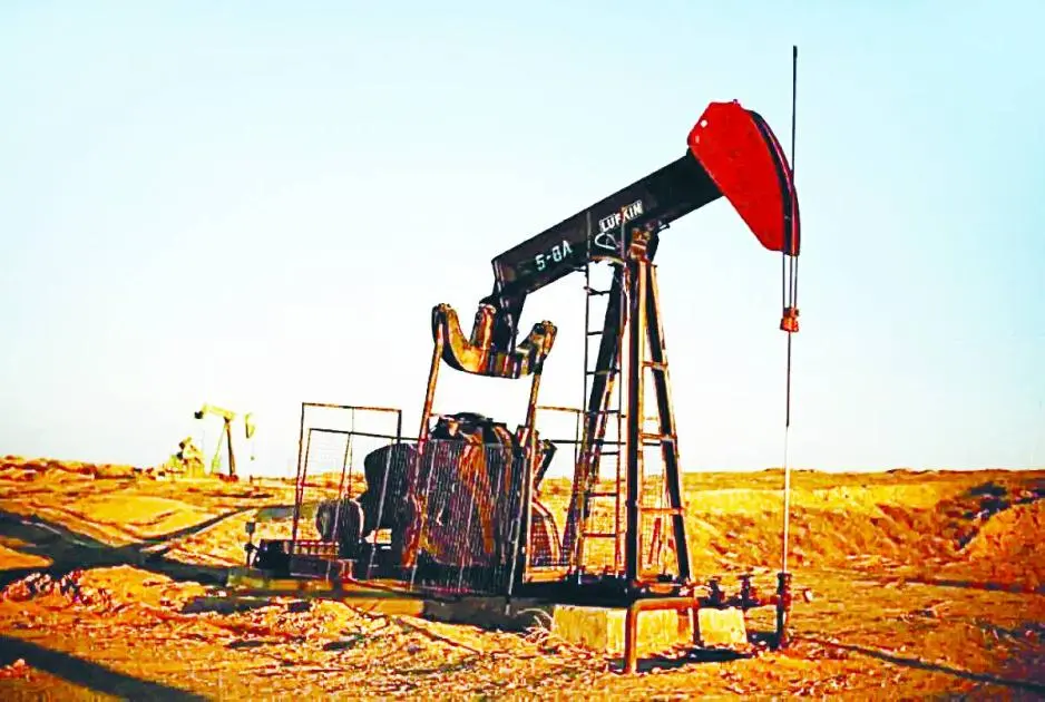 خبراء: إنتاج نفط الشرق الأوسط مرهون بمضيق هرمز