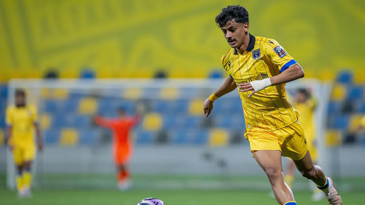 العريني يصدم نجم الاتفاق وينفرد بعرش عمالقة دوري جوي للنخبة