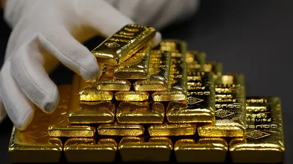 أسعار الذهب ترتفع عالميًا قرب مستويات 5400 دولار للأونصة بعد ضربات أمريكية إسرائيلية على إيران