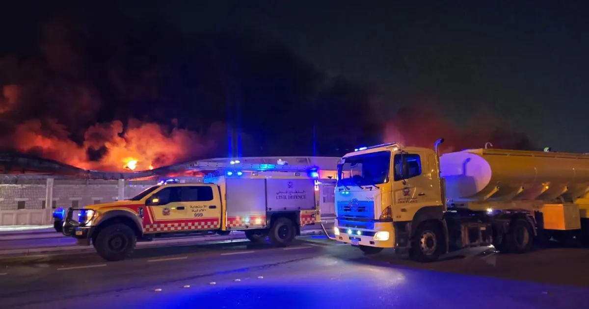 البحرين: مقتل شخص بحريق سفينة إثر قصفٍ إيراني