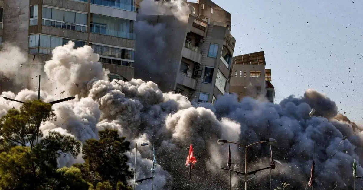 تصعيد في لبنان.. 31 قتيلاً وإسرائيل تهدد بتكثيف الهجمات