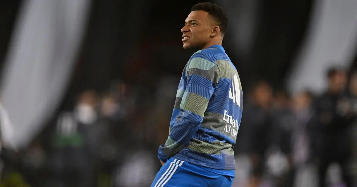 ريال مدريد يكسر حاجز الصمت بخصوص حالة مبابي ويكشف طريقة العلاج