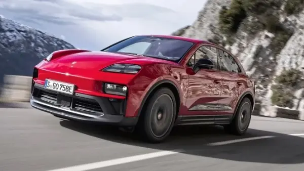 بورشه ماكان جي تي إس تظهر لأول مرة