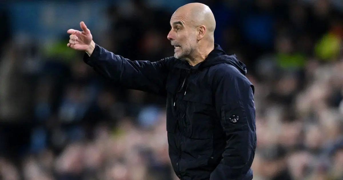 غوارديولا يدين استهزاء جماهير ليدز بوقف مباراة لإفطار لاعبين مسلمين