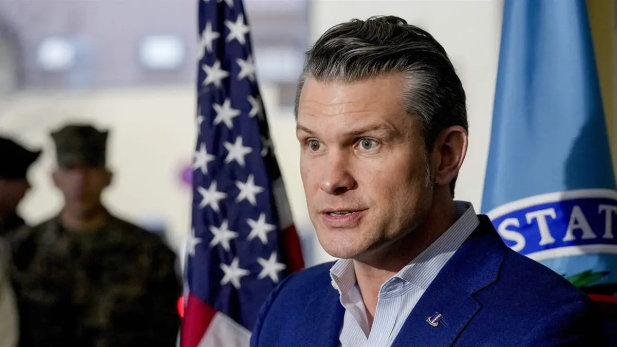 وزير الحرب الأمريكي: سنواصل ضرب إيران حتى إنهاء تهديدها العسكري والنووي