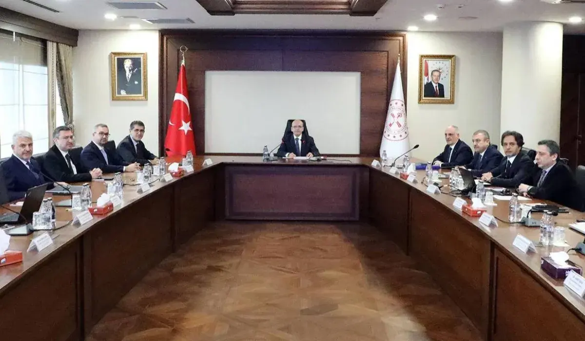 الهجوم على إيران يربك أسواق تركيا مع توقعات بتأثر التضخم والفائدة