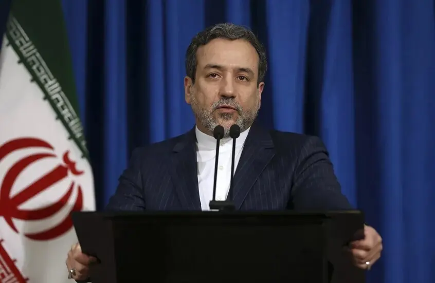 عراقجي: القواعد الأمريكية في المنطقة أهداف مشروعة ولا نكن العداء لدول الجوار