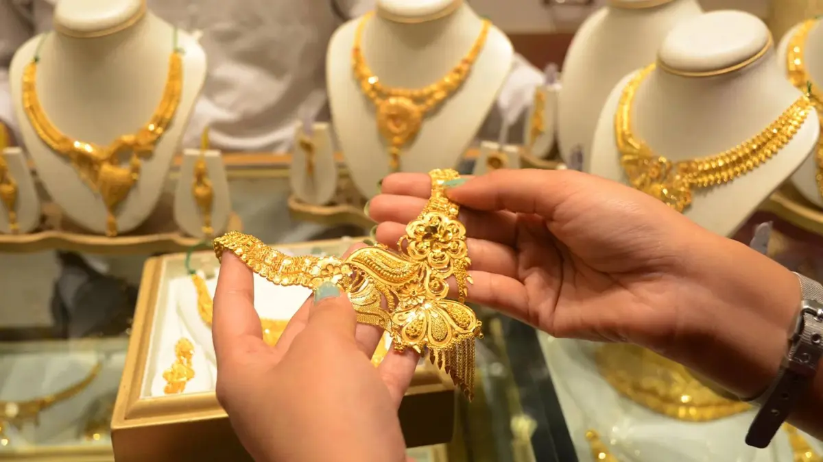 ارتفاع كبير على أسعار الذهب و الليرات في الأردن الإثنين