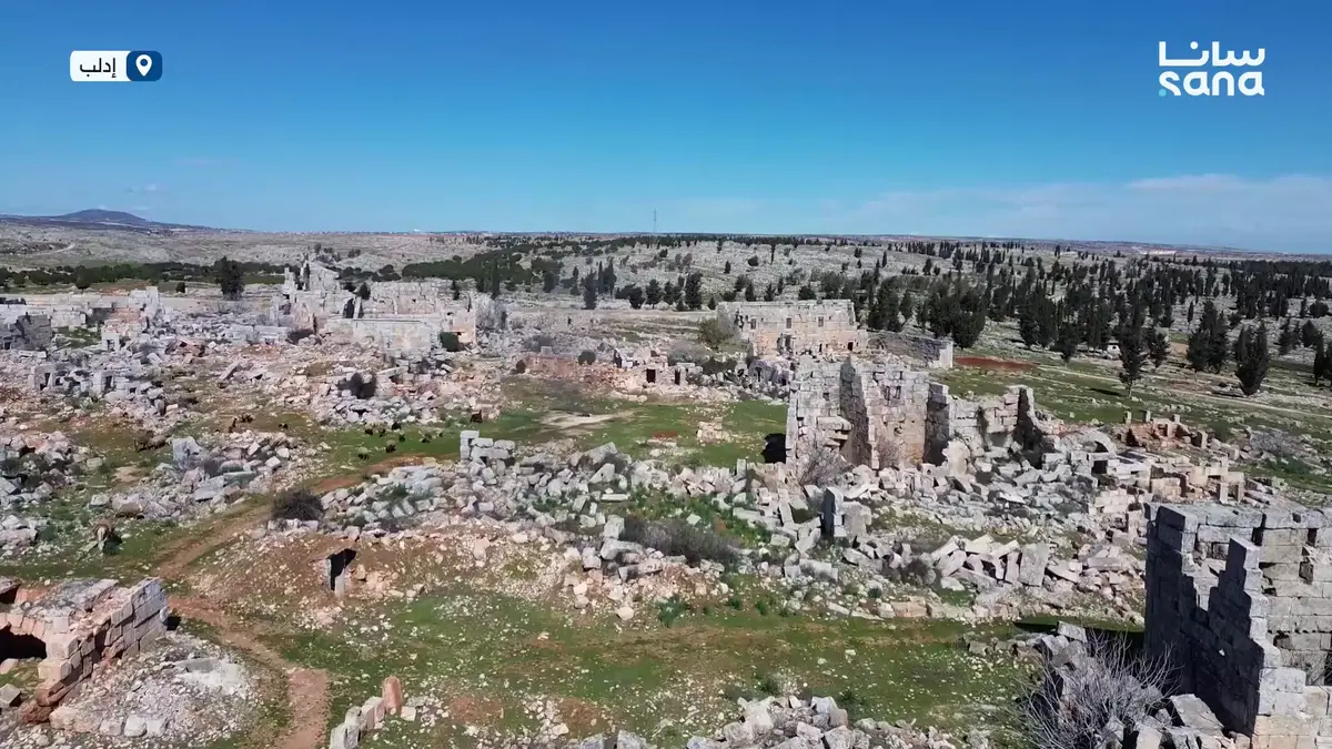 مشاهد جوية لموقع شنشراح الأثري بريف إدلب الجنوبي تظهر الخراب الذي تعرض له من قبل النظام البائد