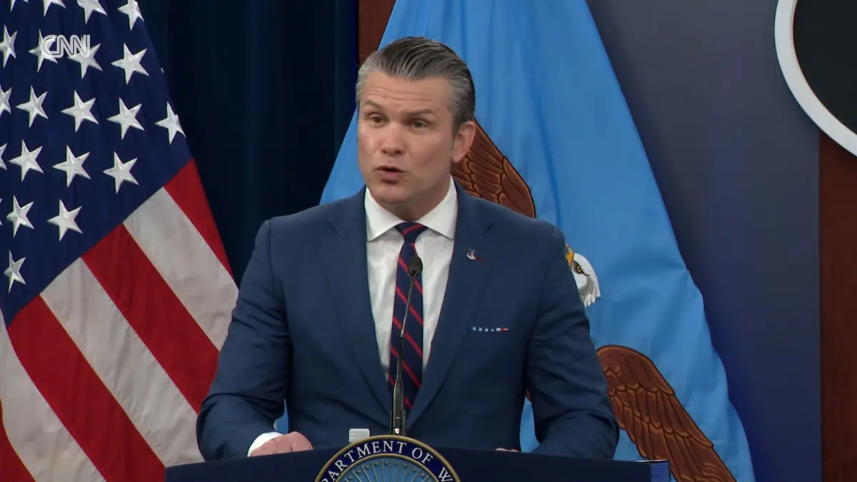 هيغسيث: الضربات الأمريكية على إيران "ليست حرباً لتغيير النظام"