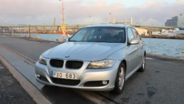 اركب بي إم دبليو 318 سعرها 650 ألف جنيه