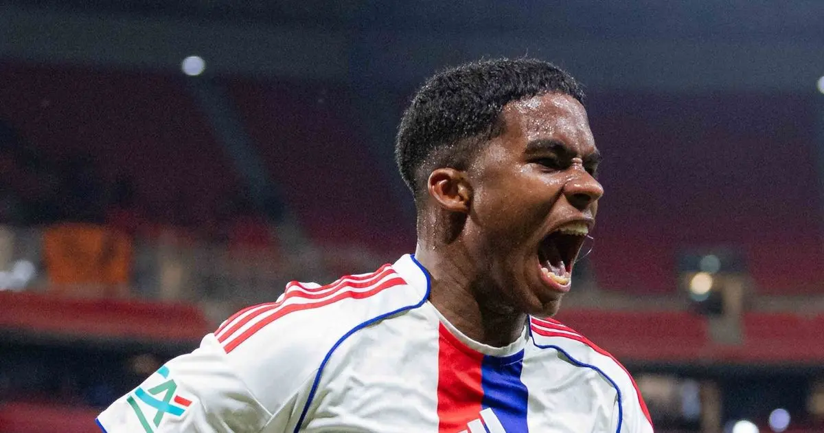 إندريك يحيي مسيرته في ليون ويتجاوز أرقامه مع ريال مدريد