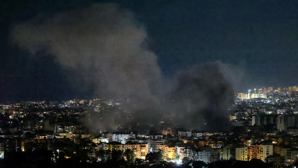 الجيش الإسرائيلي يعلن شن غارات على أهداف تابعة لـ"حزب الله" اللبناني