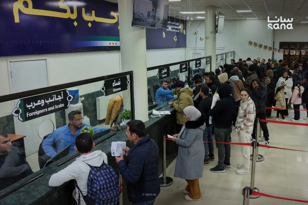 استنفار كامل في منفذ جديدة يابوس الحدودي مع لبنان لتسهيل عبور السوريين العائدين