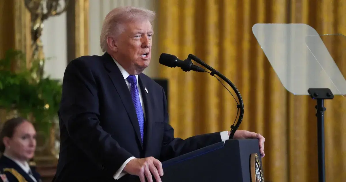 ترمب عن إيران: "إما الردع الكامل.. أو المواجهة"