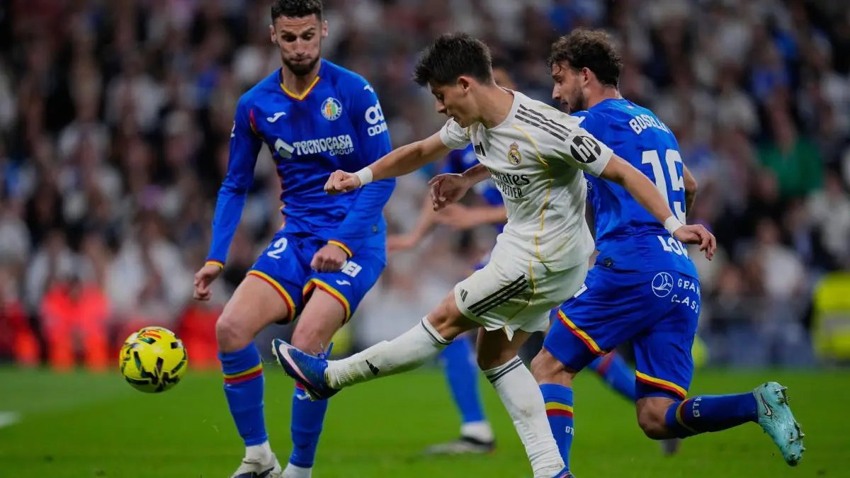 جمهور ريال مدريد ينفجر ضد فلورنتينو بيريز بعد الهزيمة أمام خيتافي