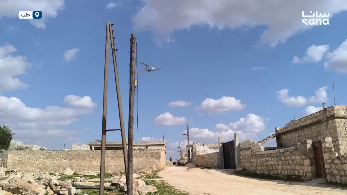 أهالي بلدة كفرعمة في ريف حلب الغربي يطالبون بتأمين الكهرباء وتحسين الواقع الخدمي