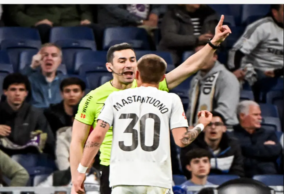 حكم مباراة ريال مدريد وخيتافي يكشف سبب طرد ماستانتونو