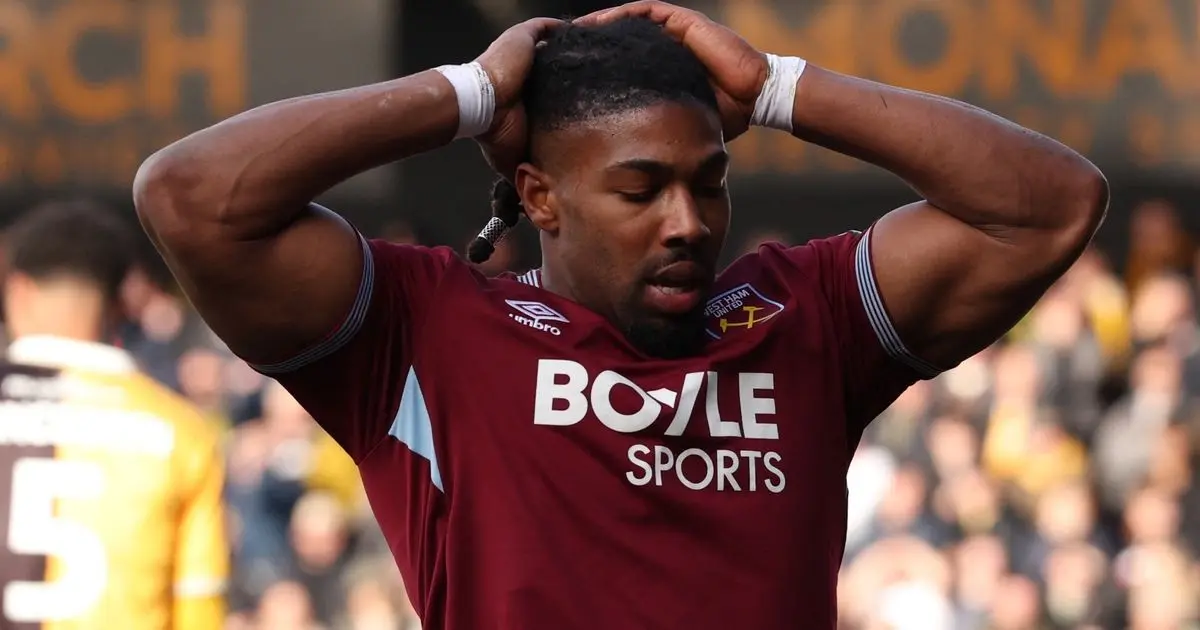 سانتو مدرب وست هام يمنع تراوري من رفع الأثقال