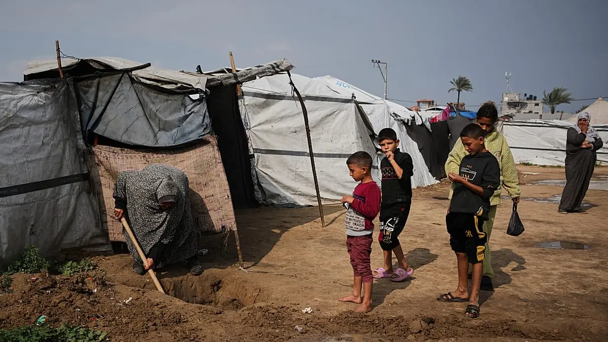 بعد إغلاقه إثر المواجهات مع إيران: إسرائيل تعيد فتح معبر كرم أبو سالم مع غزة اعتبارا من اليوم